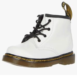 Whaaaaa!! Craaaazy 1 day SALE!!  Dr. Martens White Boots girls Sz 2